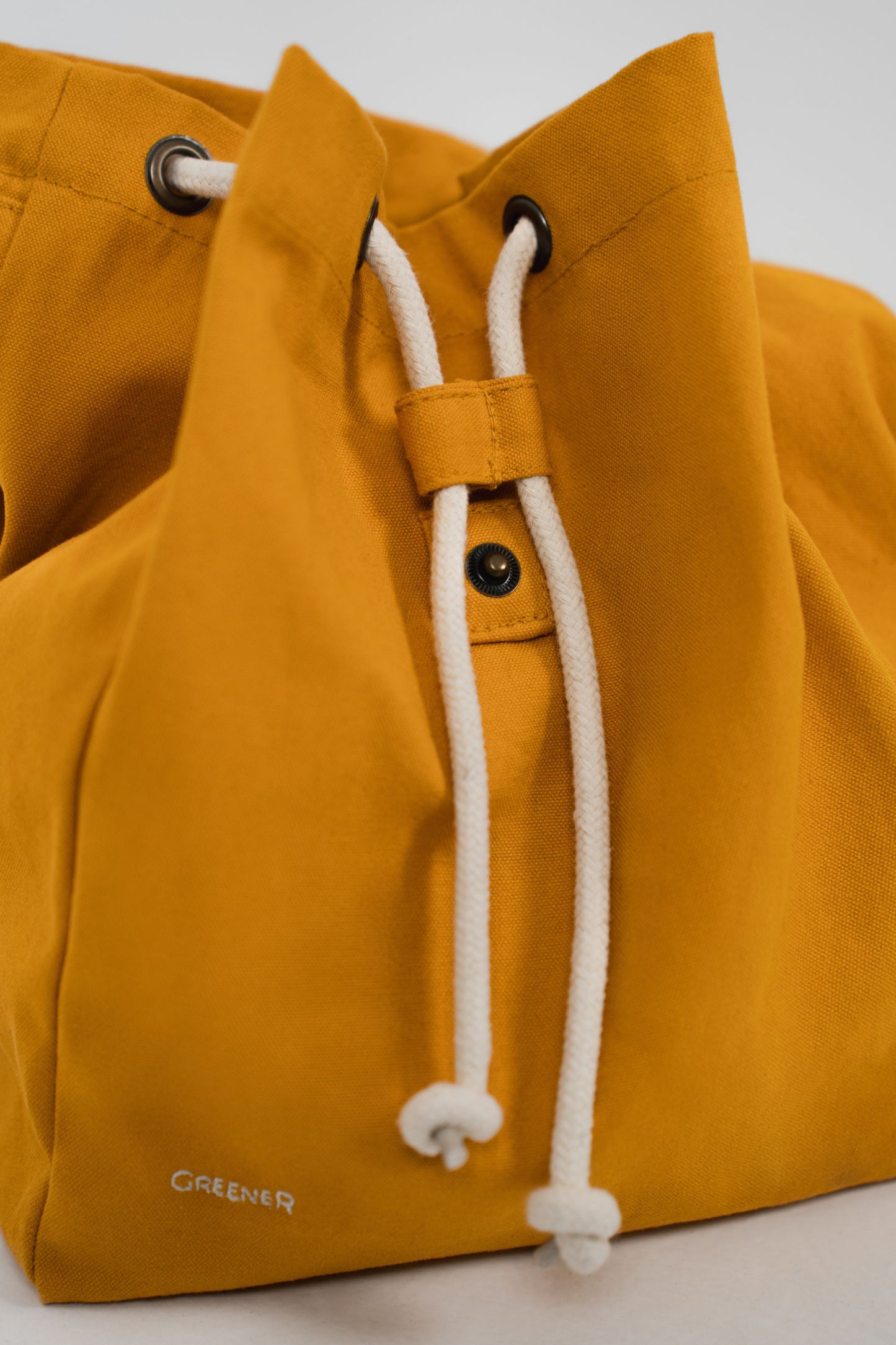 Mochila solapa cierre con cuerda - Mango Late