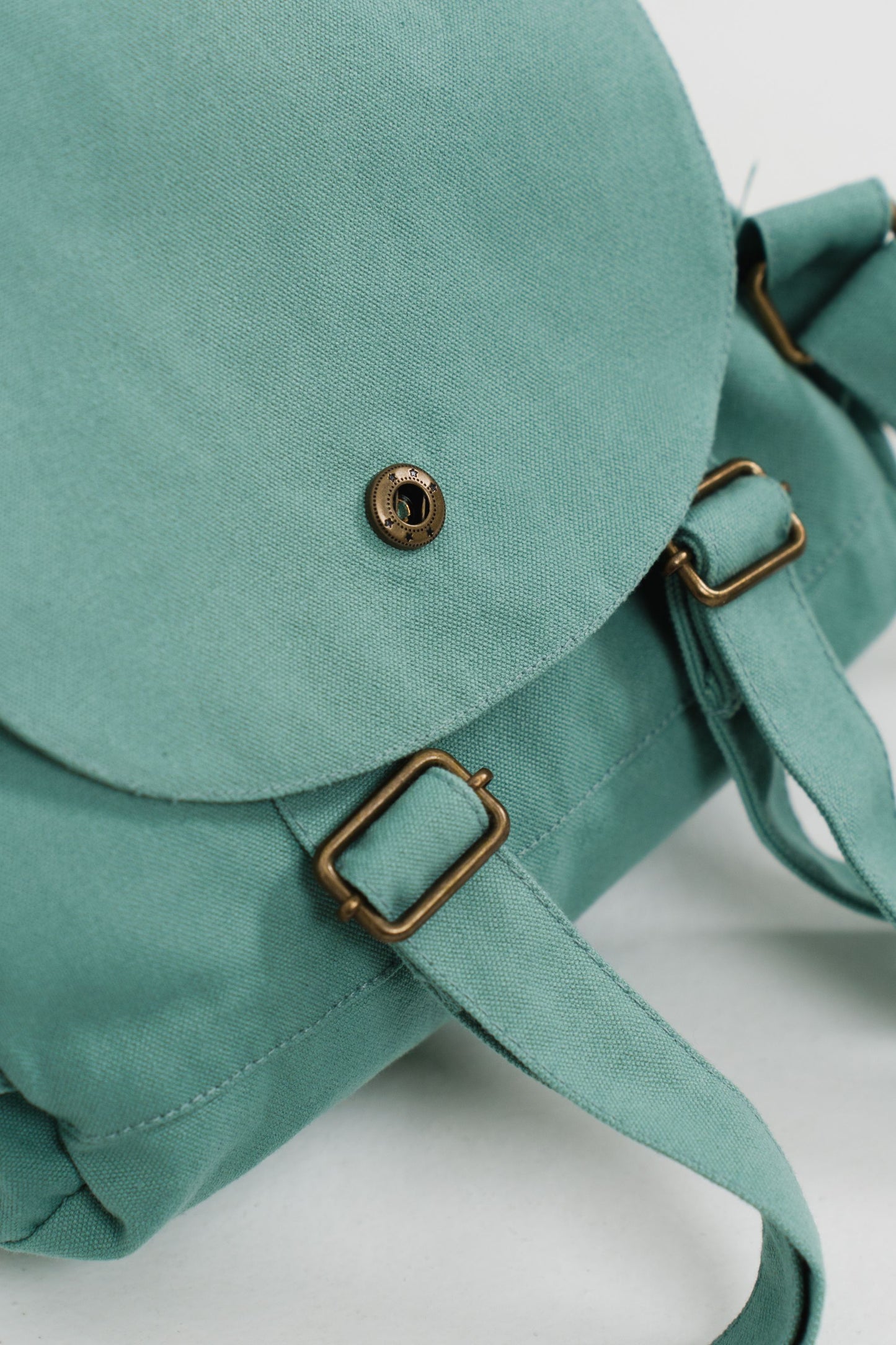 Mochila ligera cierre con cuerda - Verde Vintage