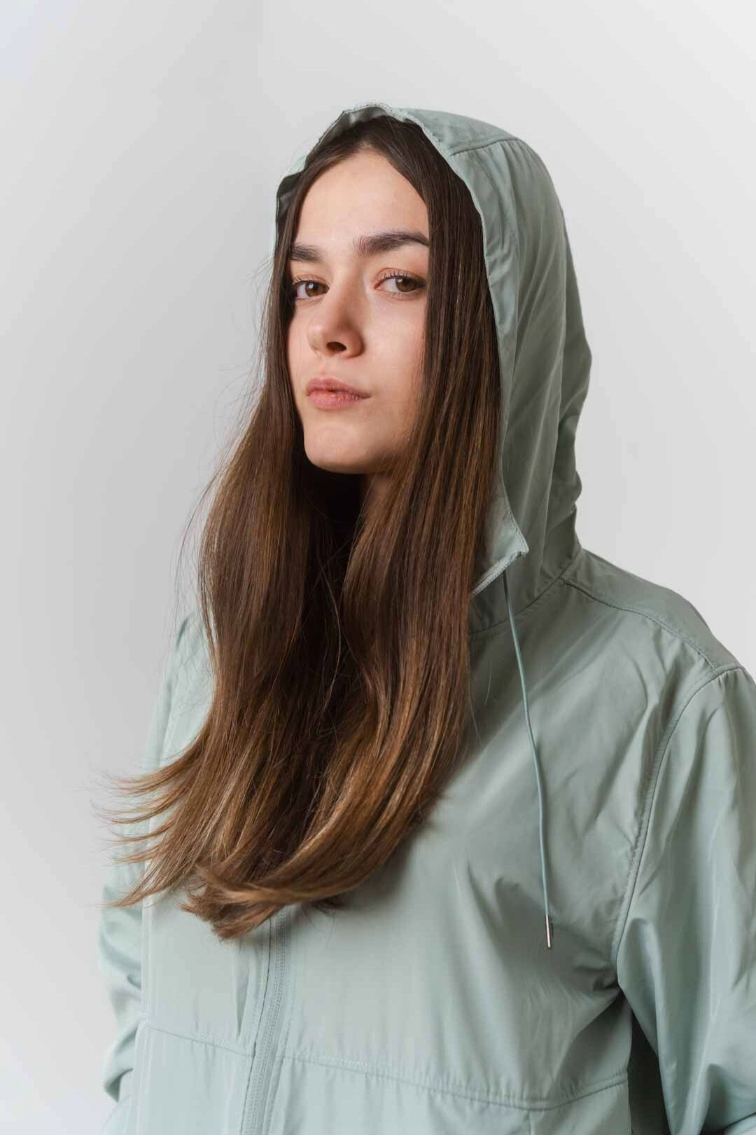 Coupe-vent léger recyclé à capuche - Glacier Green