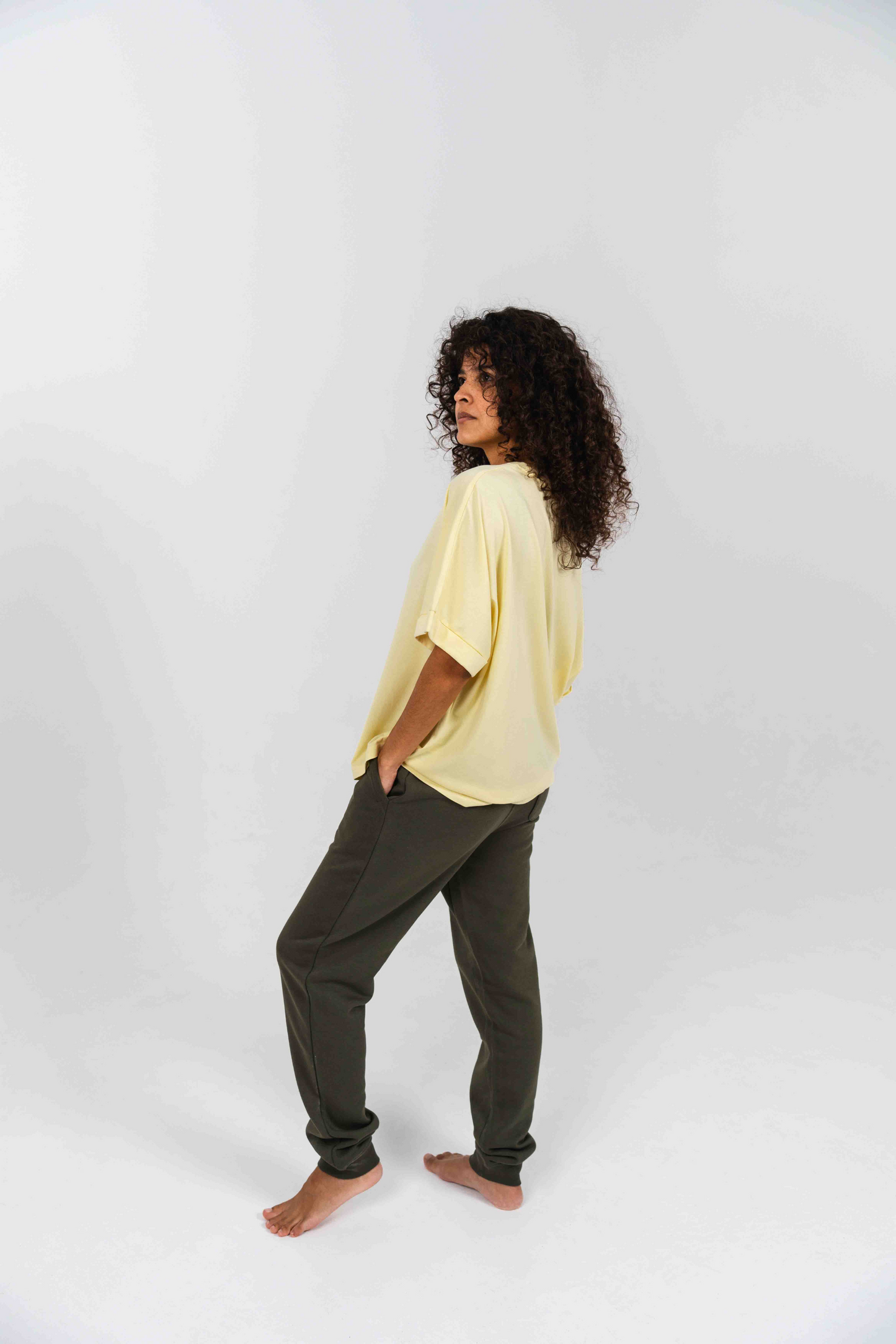 Camiseta oversize manga murciélago - Amarillo Fresco