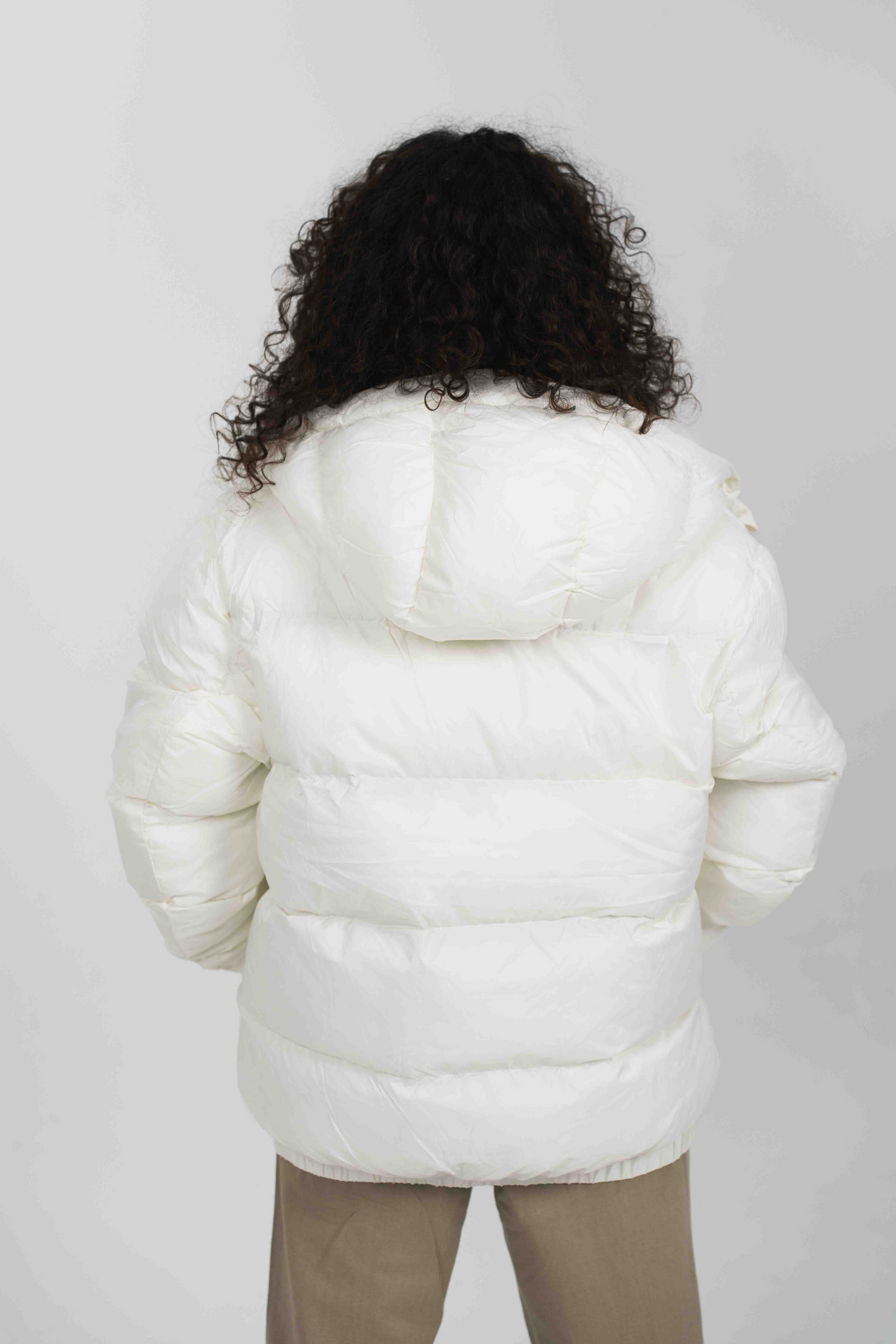 Anorak acolchado reciclado con capucha - Blanco