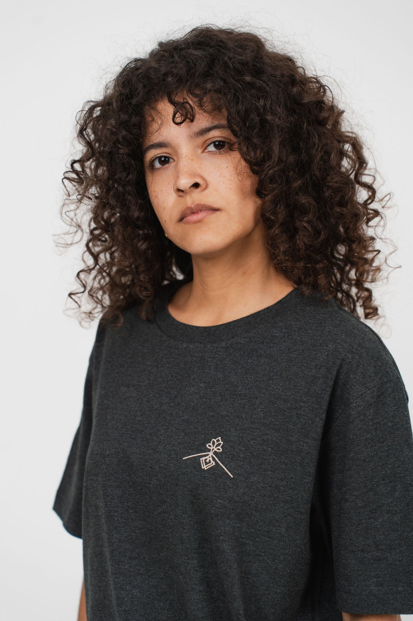 Camiseta oversize 100% algodón orgánico - Gris Oscuro Jaspeado