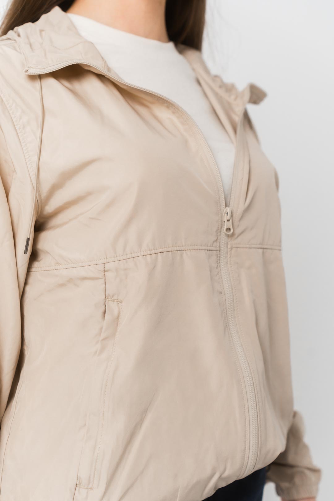 Cortavientos ligero reciclado capucha - Beige