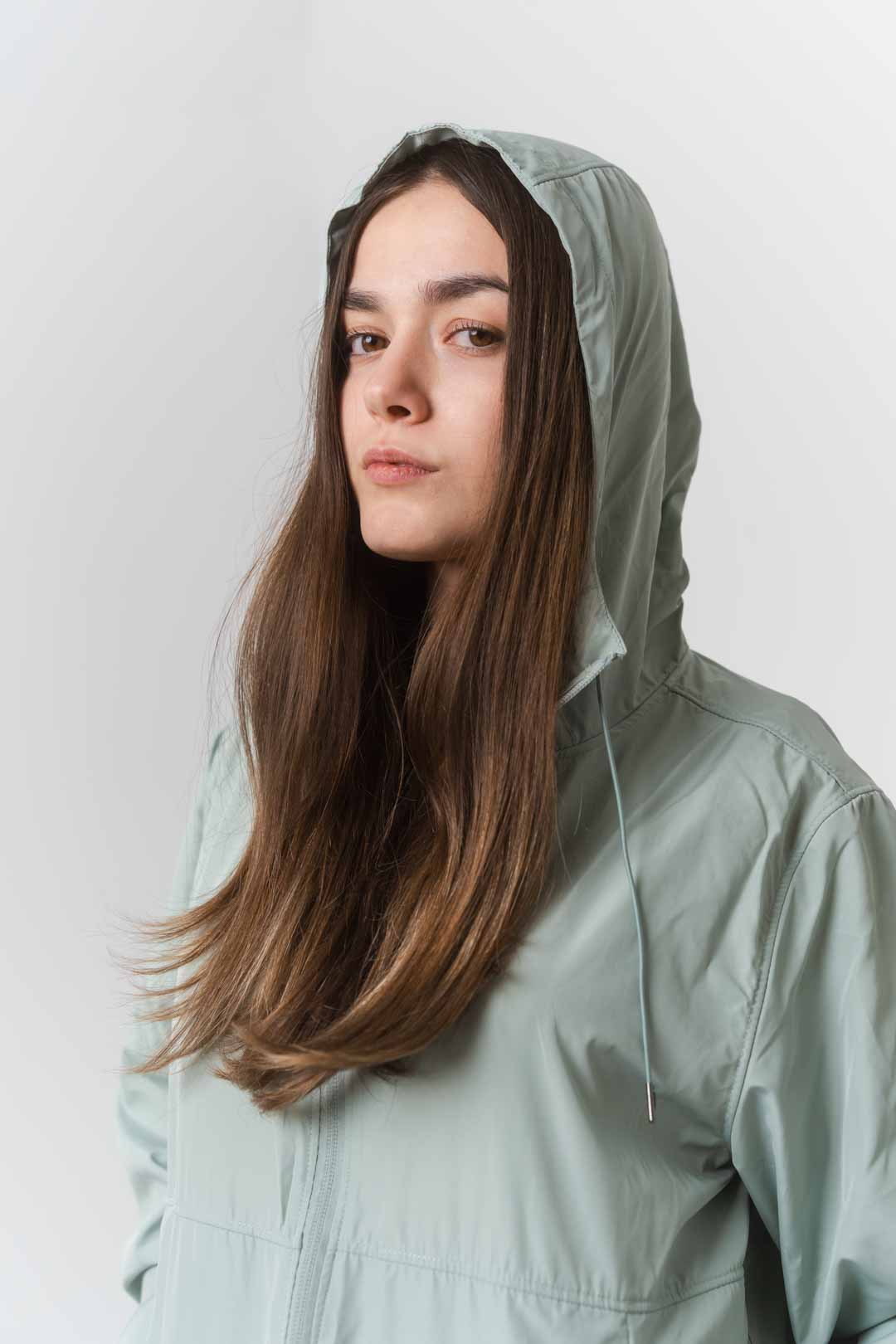 Cortavientos ligero reciclado capucha - Verde Glaciar