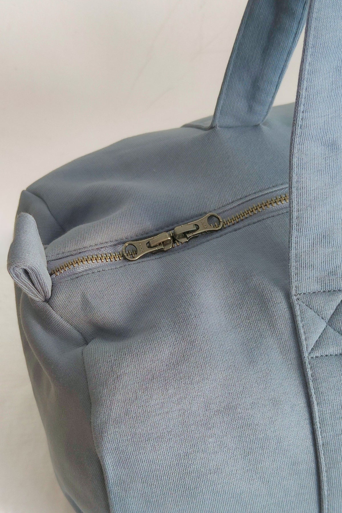 bolsa-mezcla-algodon-organico-poliester-reciclado-azul-Greener-03