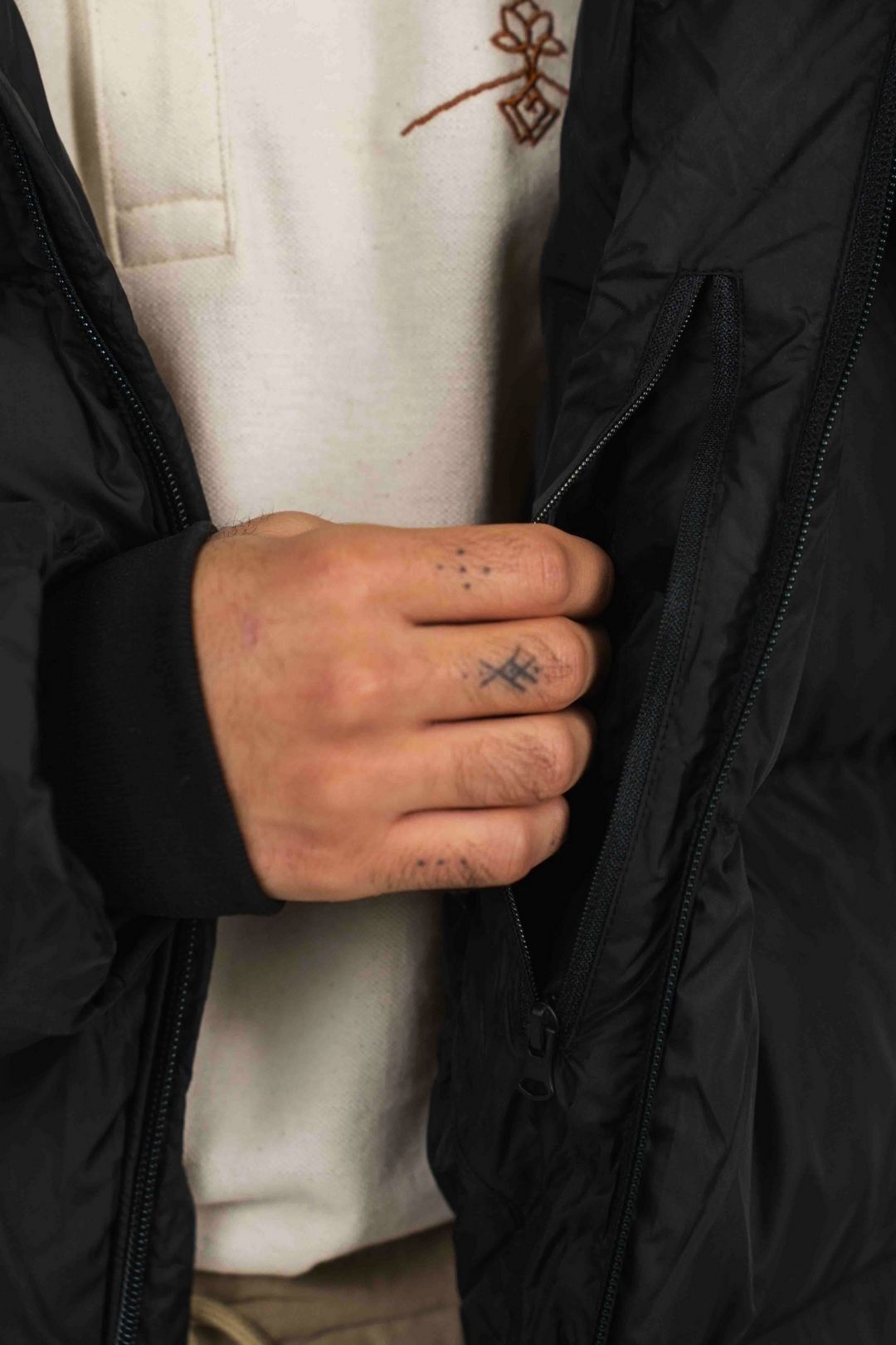 Anorak acolchado materiales reciclados - Negro