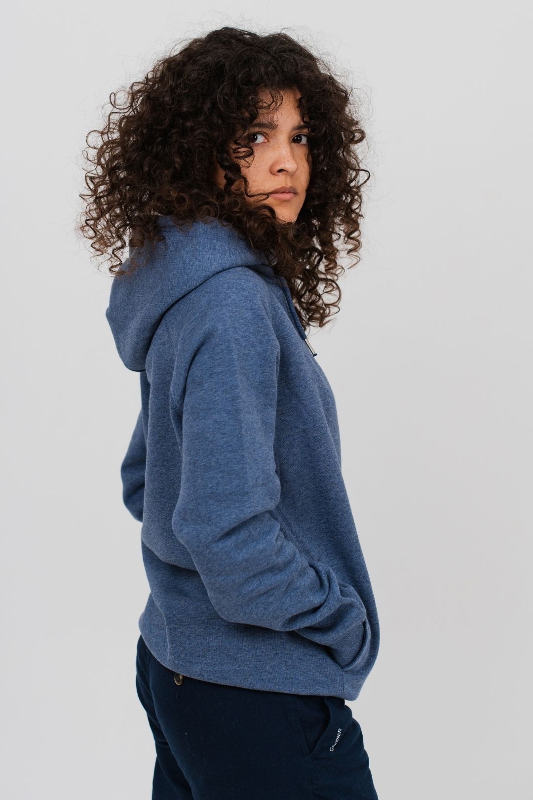 Sweat à capuche coupe classique - Bleu chiné