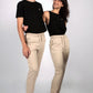 pantalon-mezcla-algodon-reciclado-poliester-reciclado-arena-Greener-03