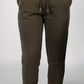 pantalon-mezcla-algodon-reciclado-poliester-reciclado-verde-Greener-02