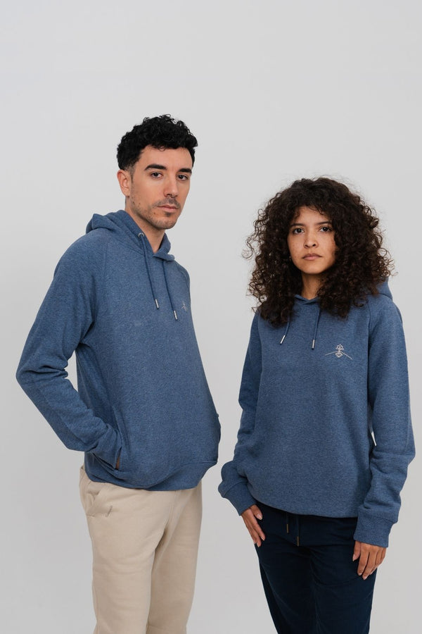 sudadera-capucha-mezcla-algodon-organico-poliester-reciclado-azul-Greener-02